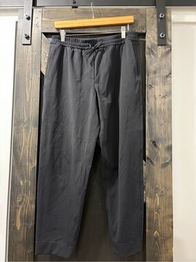 Lululemon Pull On Trousers